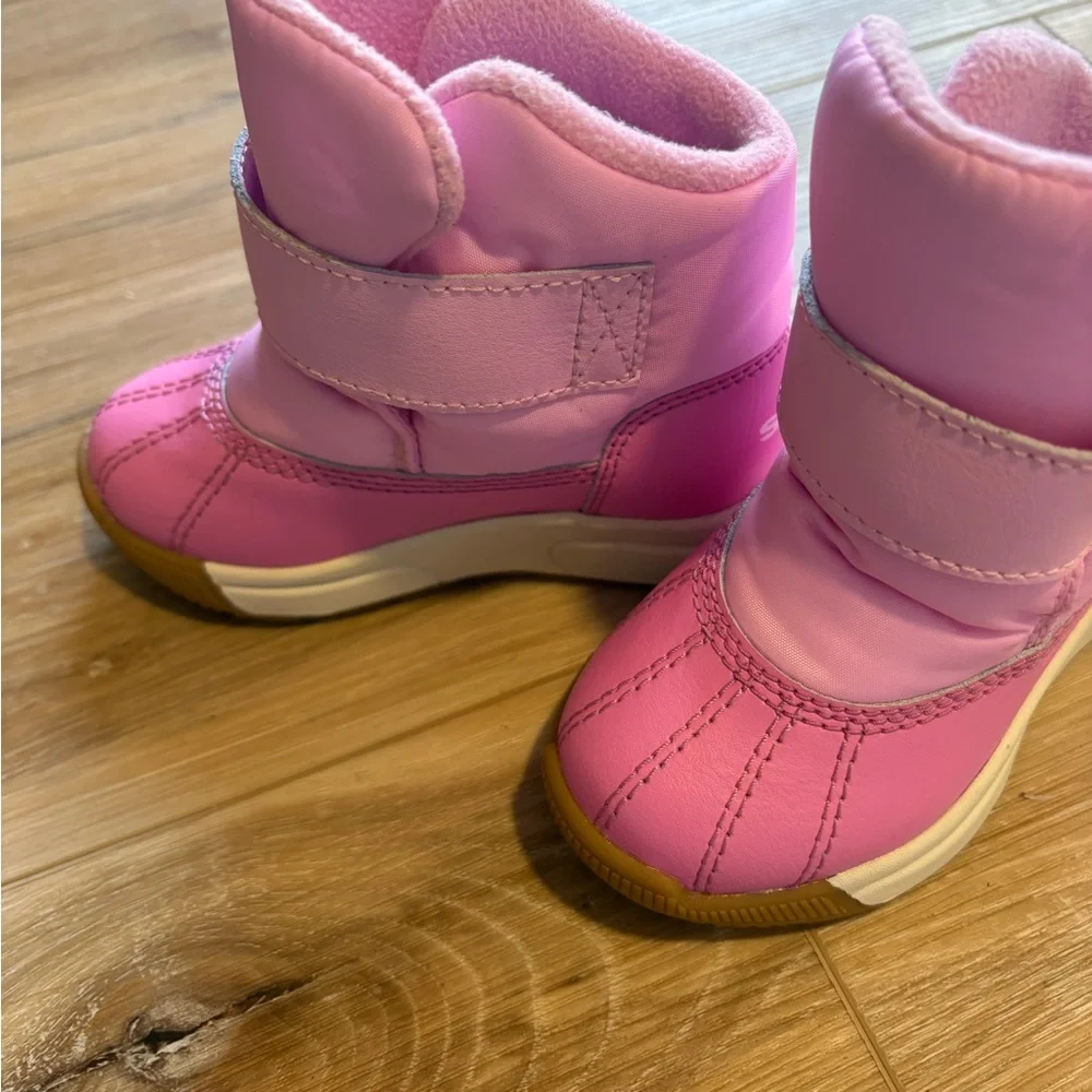 Sorel Girls' Whitney III Strap Waterproof Hook-and-Loop Snow Boots